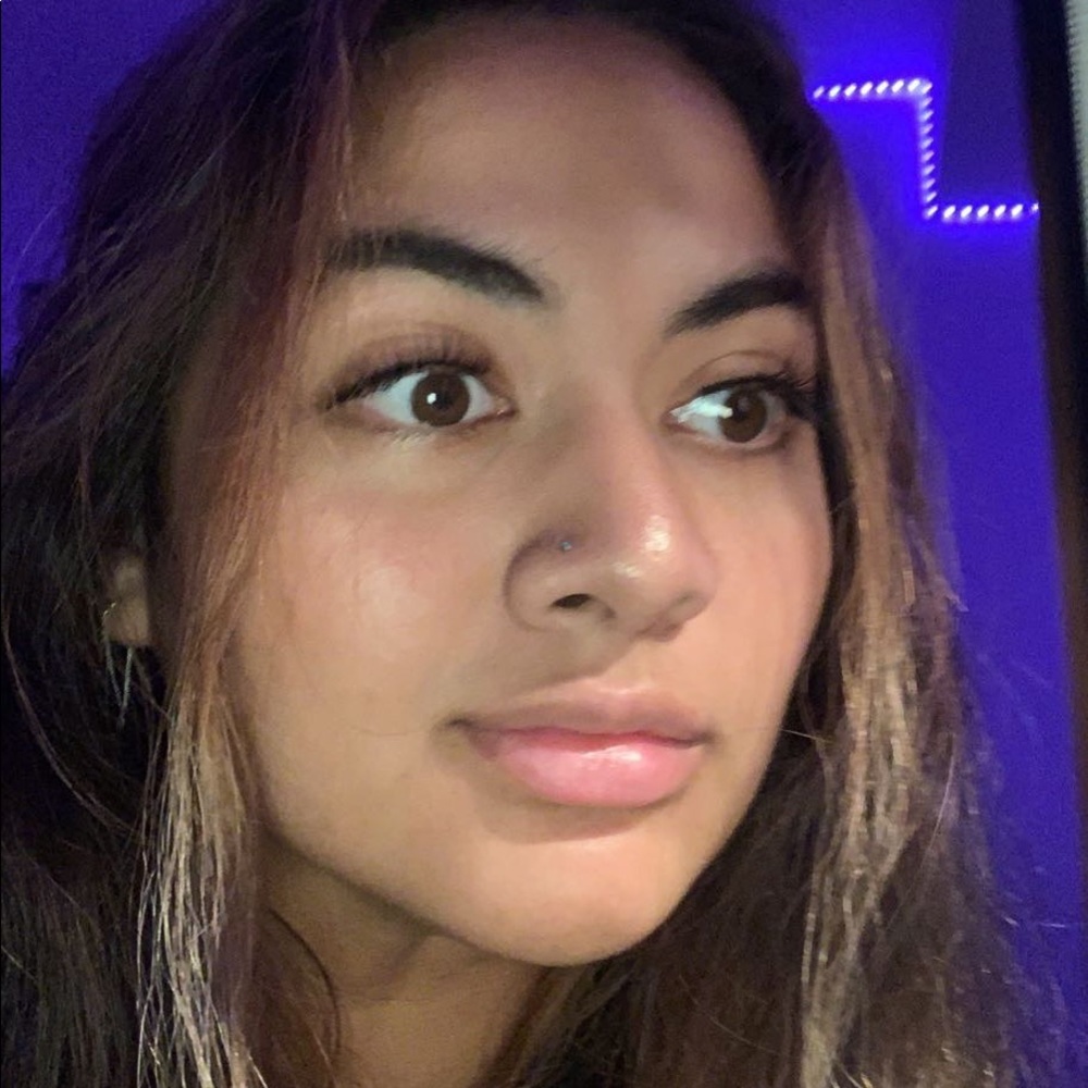 Meet your Posher, Cadina